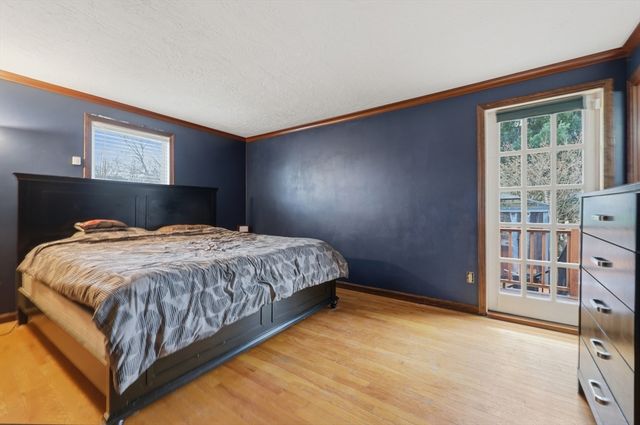 128 Derby St, Worcester, MA 01604