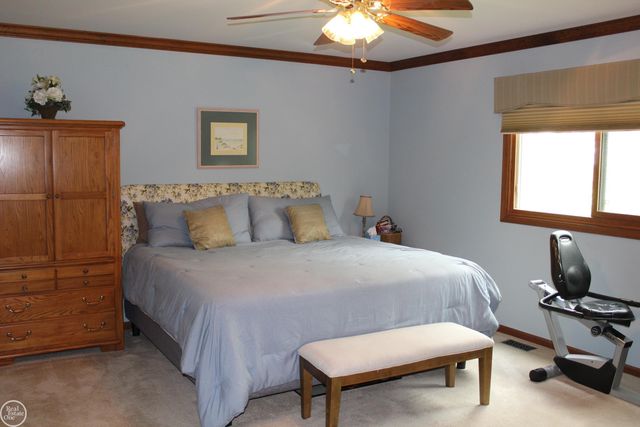 20081 Calumet Drive, Clinton Twp, MI 48038