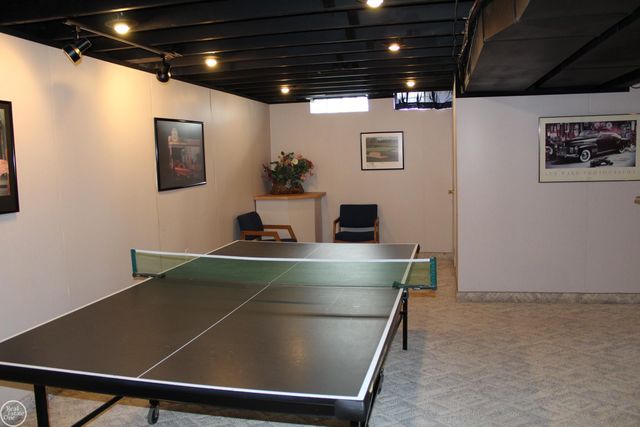 20081 Calumet Drive, Clinton Twp, MI 48038