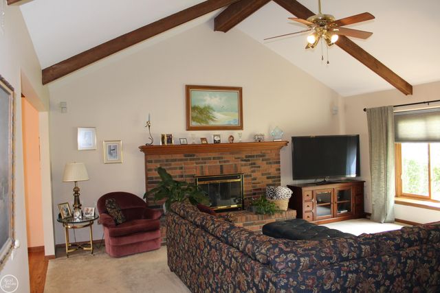 20081 Calumet Drive, Clinton Twp, MI 48038