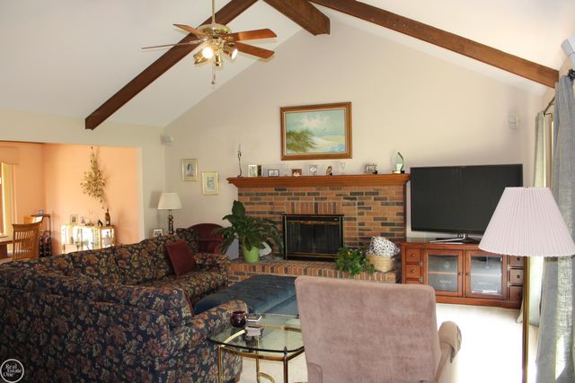 20081 Calumet Drive, Clinton Twp, MI 48038