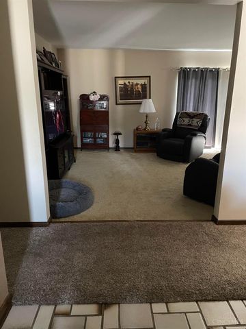 513 Sanders Drive, Hamilton, OH 45013