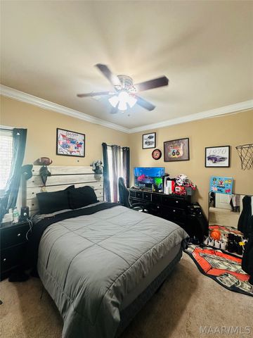 94 Sunnybrook Court, Deatsville, AL 36022