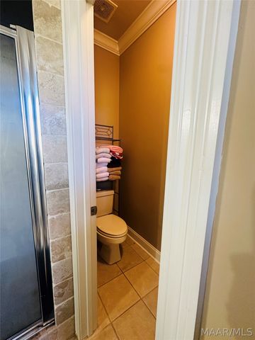 94 Sunnybrook Court, Deatsville, AL 36022