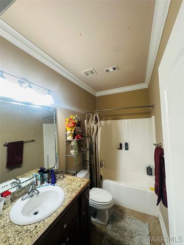 94 Sunnybrook Court, Deatsville, AL 36022