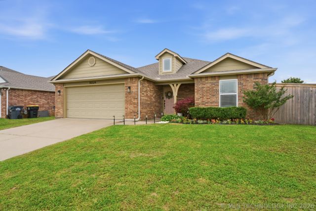 10324 S Olmsted Place, Jenks, OK 74037