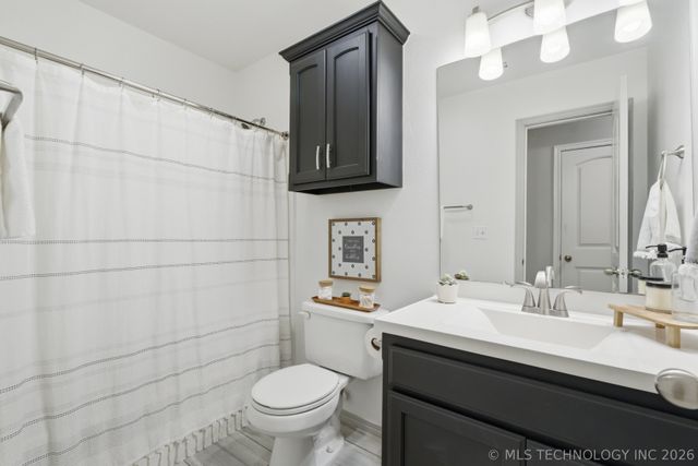 10324 S Olmsted Place, Jenks, OK 74037