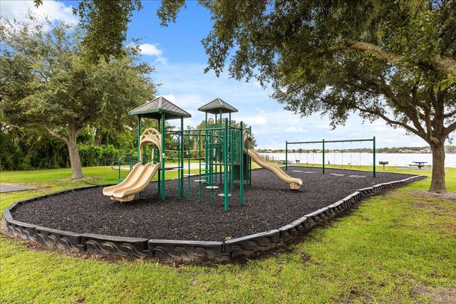 110 VALLEY CIRCLE, Longwood, FL 32779