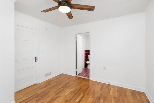 300 HIGHLAND AVE, Staunton, VA 24401