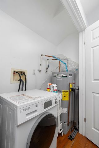 300 HIGHLAND AVE, Staunton, VA 24401