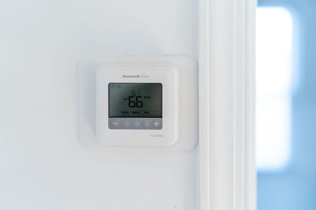 300 HIGHLAND AVE, Staunton, VA 24401