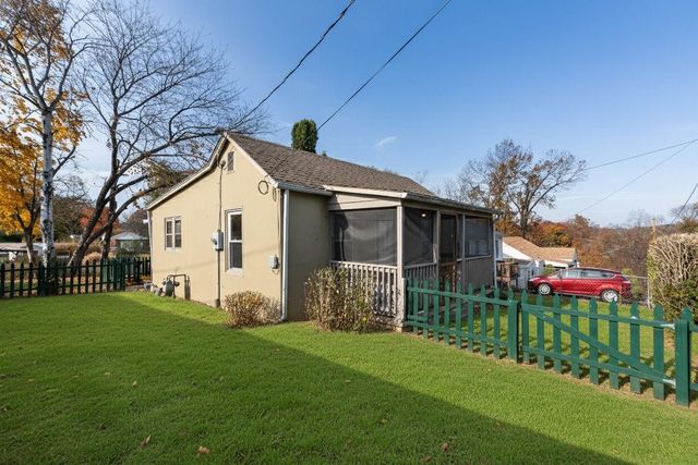 300 HIGHLAND AVE, Staunton, VA 24401