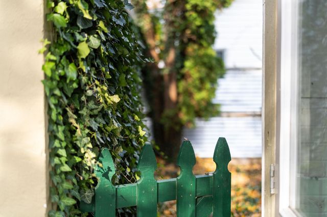 300 HIGHLAND AVE, Staunton, VA 24401