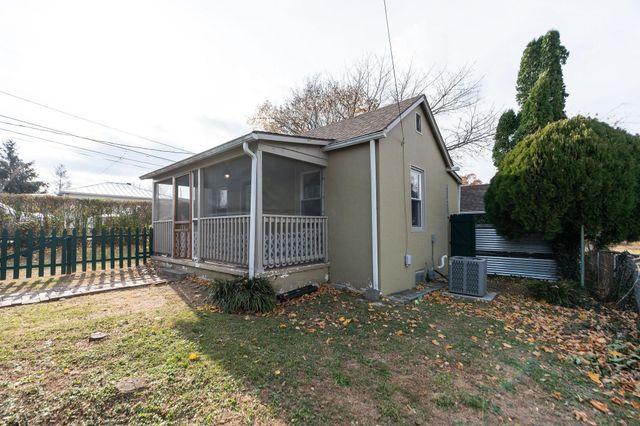 300 HIGHLAND AVE, Staunton, VA 24401