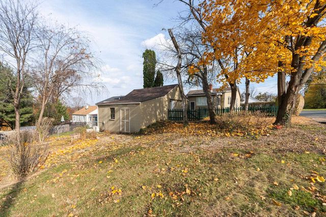 300 HIGHLAND AVE, Staunton, VA 24401