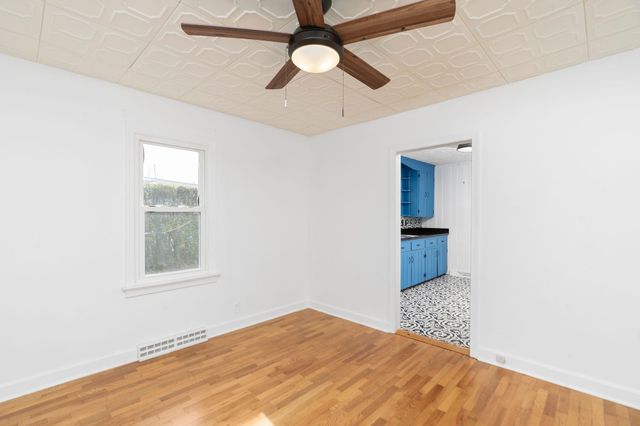 300 HIGHLAND AVE, Staunton, VA 24401