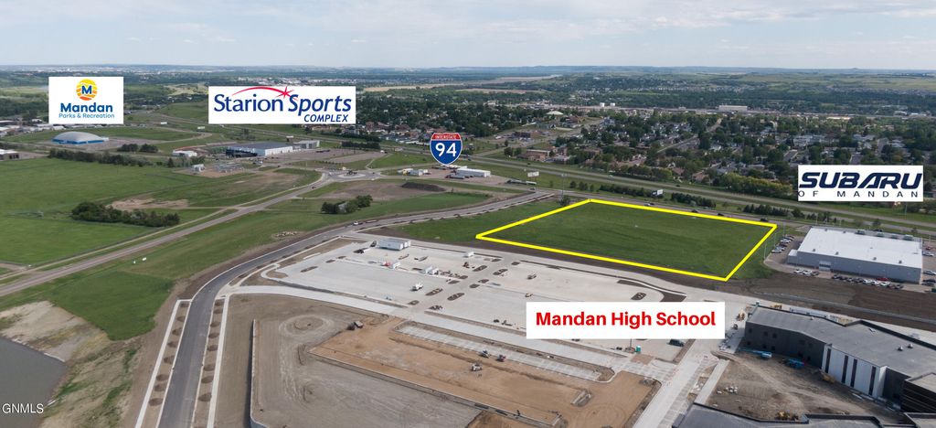 520,550, Old Red Trail, Mandan, ND 58554 photo 2