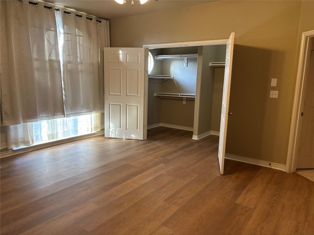 12289 Mulligan Glen CT C, Austin, TX 78753