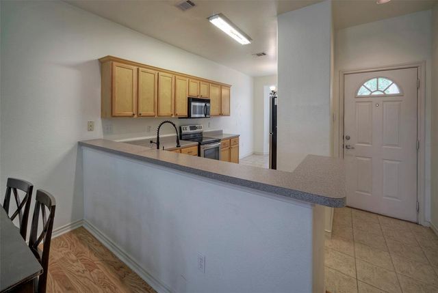 12289 Mulligan Glen CT C, Austin, TX 78753