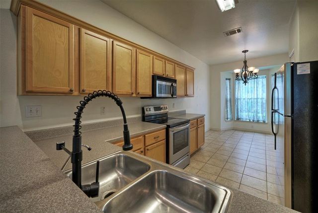 12289 Mulligan Glen CT C, Austin, TX 78753