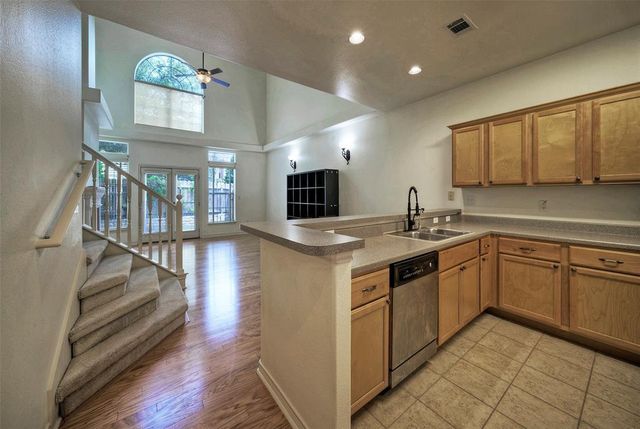 12289 Mulligan Glen CT C, Austin, TX 78753