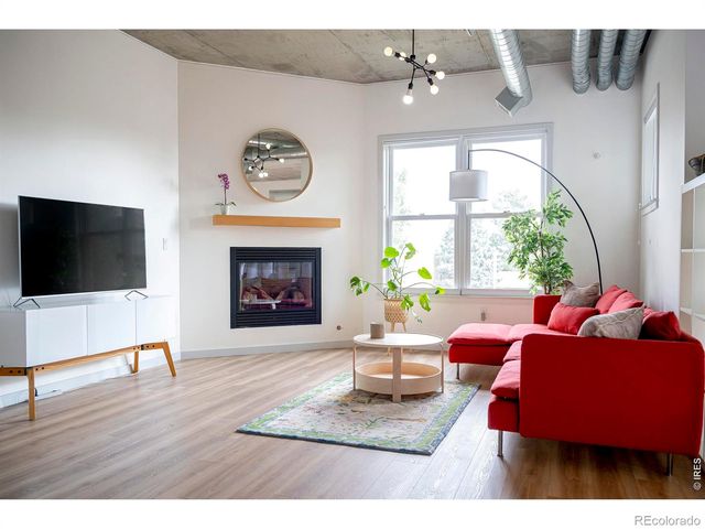 3701 Arapahoe Avenue 208, Boulder, CO 80303