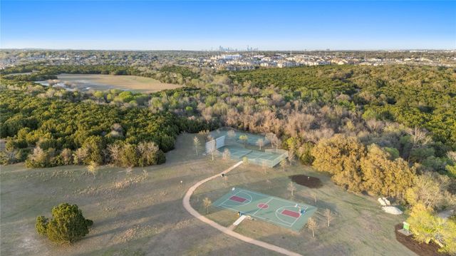 808 Cottage Bank TRL 14, Austin, TX 78748