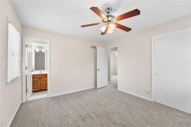 6712 Charles Street, Shawnee, KS 66216