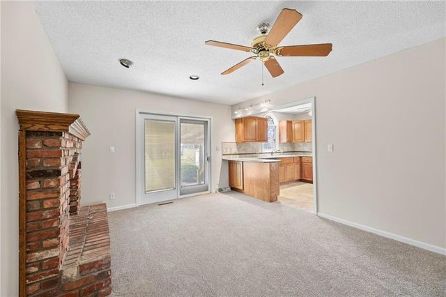 6712 Charles Street, Shawnee, KS 66216