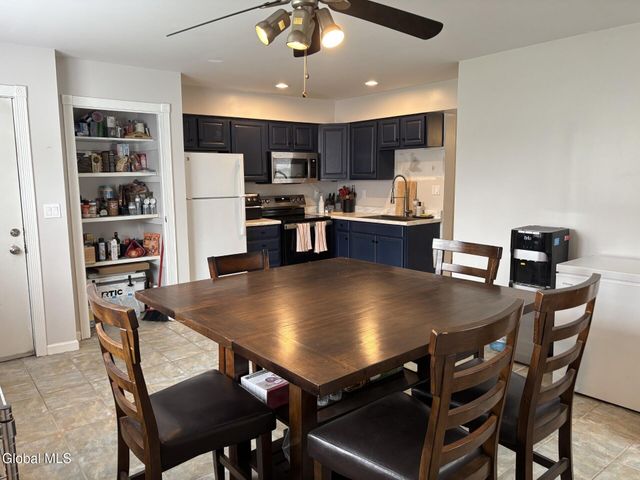 252 Nys Rt 32, Saratoga, NY 12871