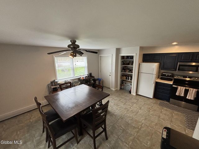 252 Nys Rt 32, Saratoga, NY 12871