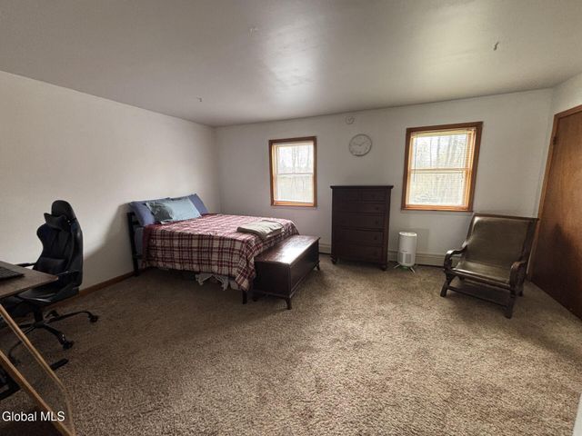 252 Nys Rt 32, Saratoga, NY 12871
