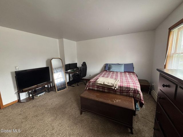 252 Nys Rt 32, Saratoga, NY 12871