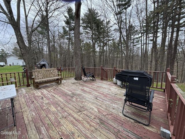 252 Nys Rt 32, Saratoga, NY 12871