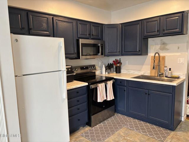 252 Nys Rt 32, Saratoga, NY 12871