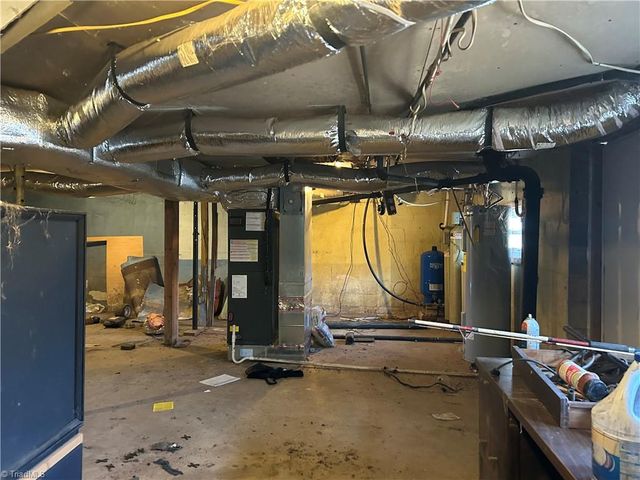 2990 Pipers Gap Road, Mount Airy, NC 27030