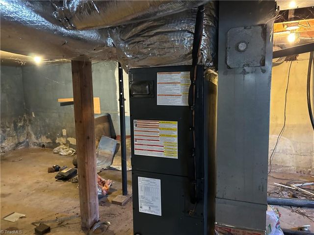 2990 Pipers Gap Road, Mount Airy, NC 27030