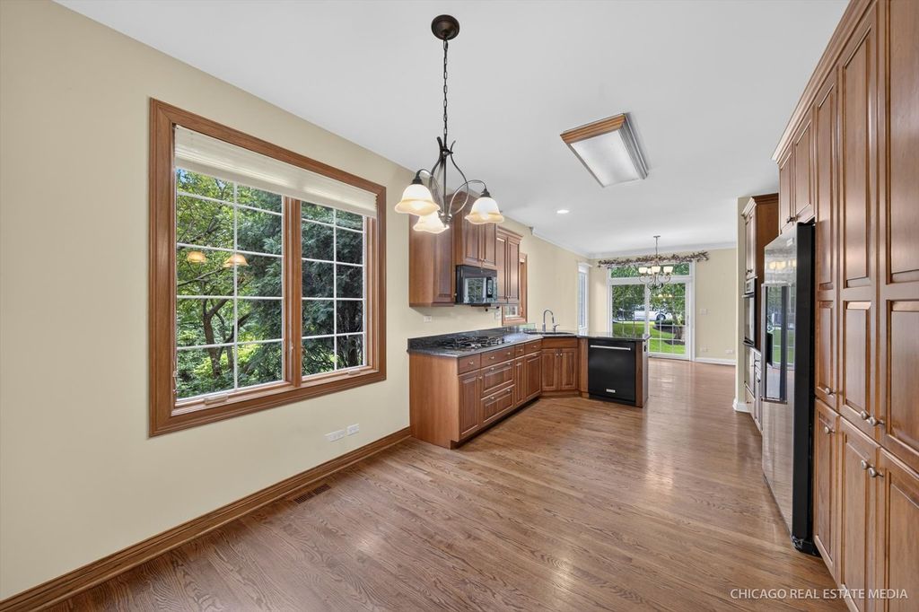 790 Parkview Court, Glen Ellyn, IL 60137 — photo 5