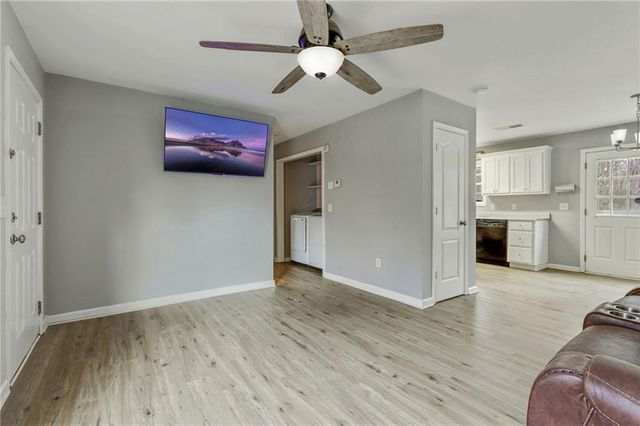 54 Taylorsville Road, Aragon, GA 30104