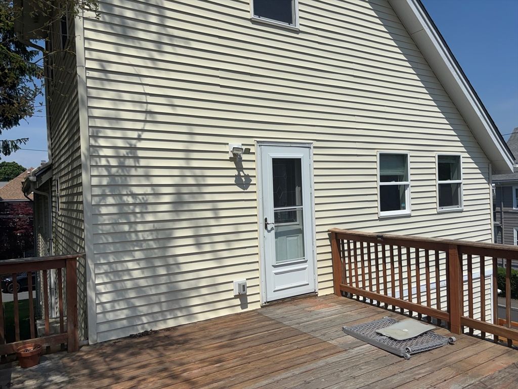68 Eddy St 2, North Attleboro, MA 02760