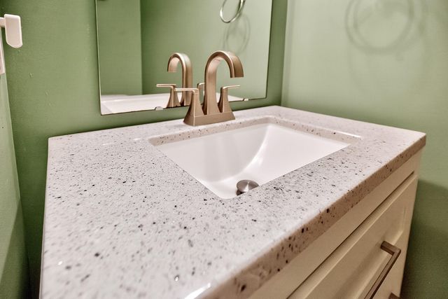 110 Avalon Road, Summerville, SC 29483