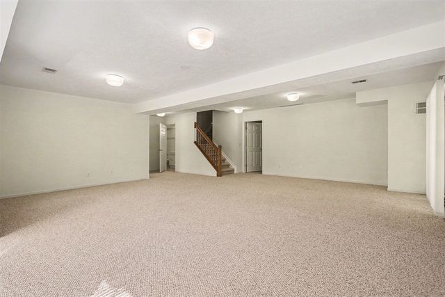 212 Chauncey Court, Marshall, MI 49068