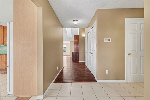 212 Chauncey Court, Marshall, MI 49068