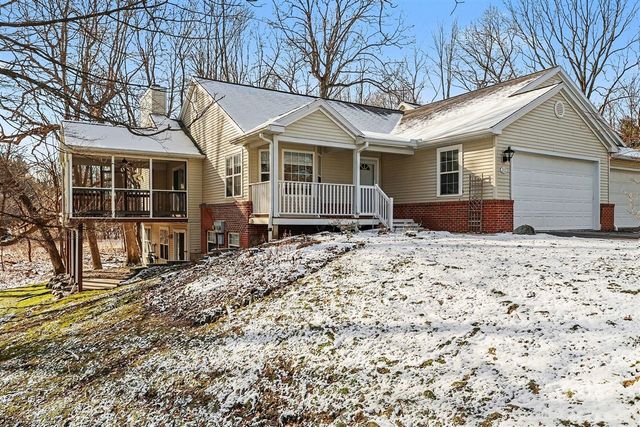 212 Chauncey Court, Marshall, MI 49068