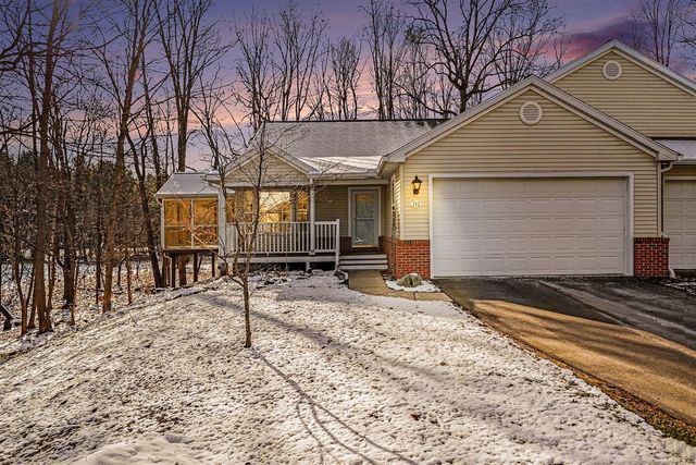 212 Chauncey Court, Marshall, MI 49068