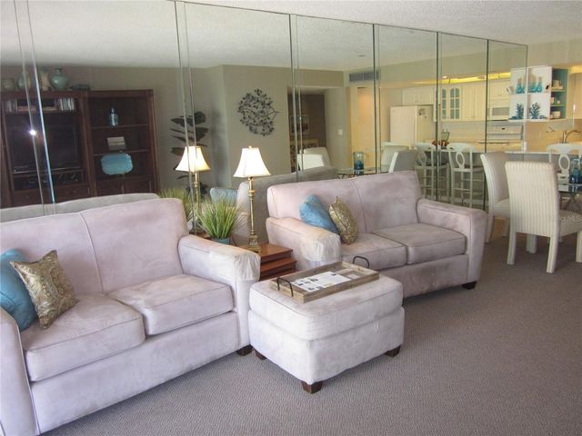 1400 GULF BOULEVARD 608, Clearwater Beach, FL 33767