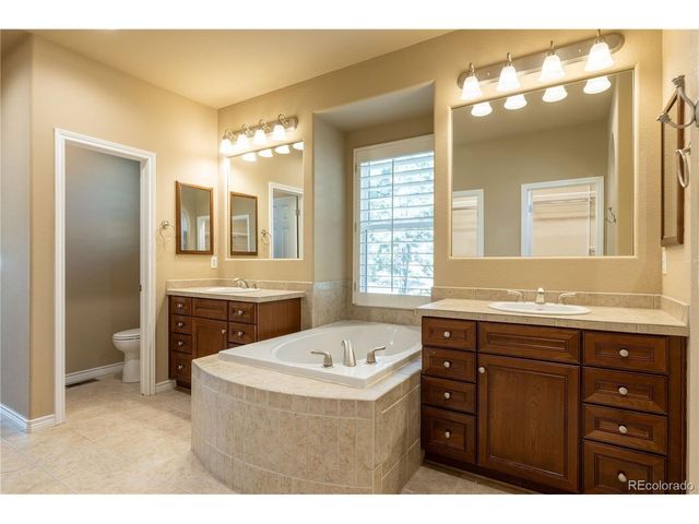 5011 Vermillion Ct, Castle Rock, CO 80108