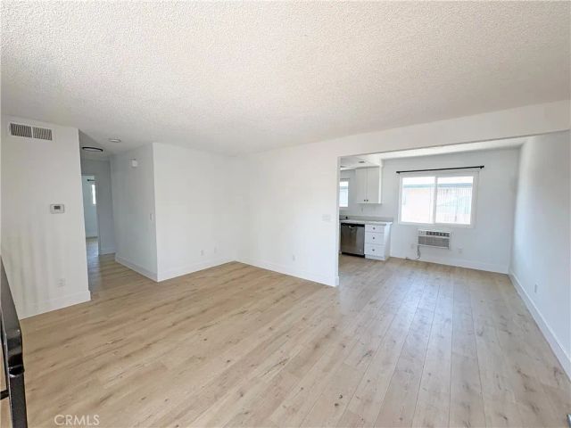 10572 Torrington, Westminster, CA 92683