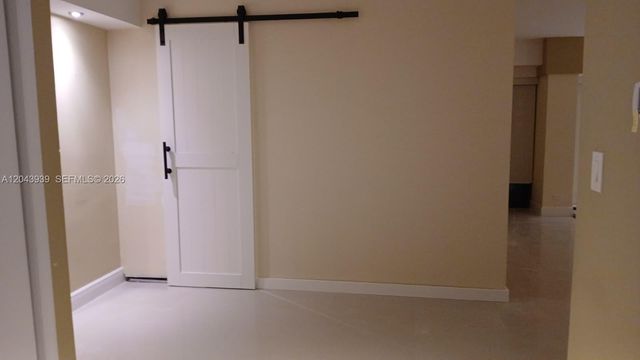1800 NE 114th St 508, Miami, FL 33181