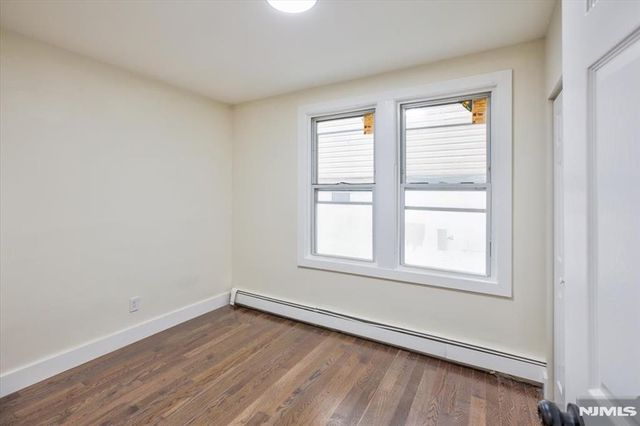 22 Edwin Place, Newark, NJ 07112